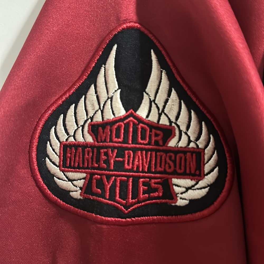 Harley Davidson Medium Vintage Embroidered Jacket. (never been worn) - Picture 5 of 6